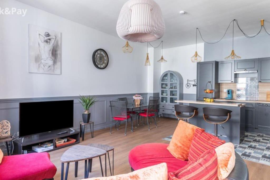 Cauquilha Spacieux Appartement Bourgeois En Centre Ville بزييه المظهر الخارجي الصورة