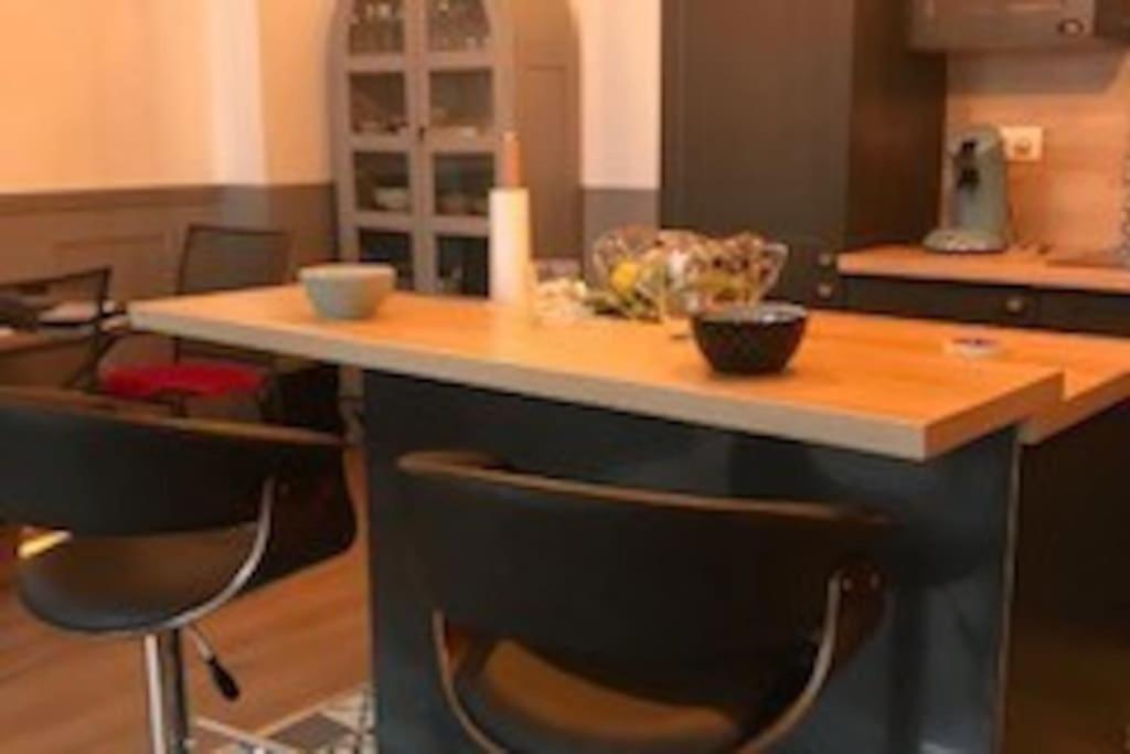 Cauquilha Spacieux Appartement Bourgeois En Centre Ville بزييه المظهر الخارجي الصورة