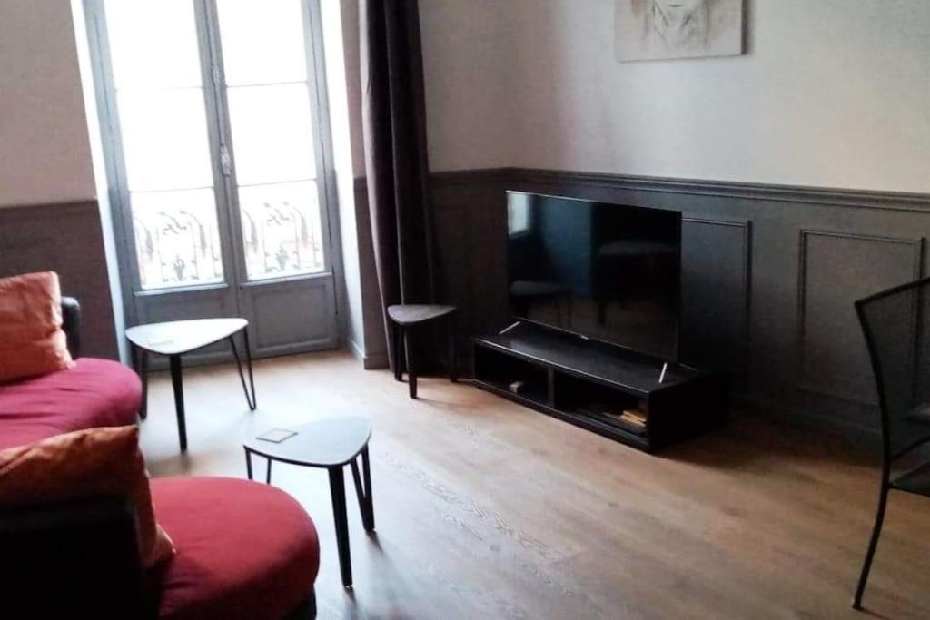 Cauquilha Spacieux Appartement Bourgeois En Centre Ville بزييه المظهر الخارجي الصورة